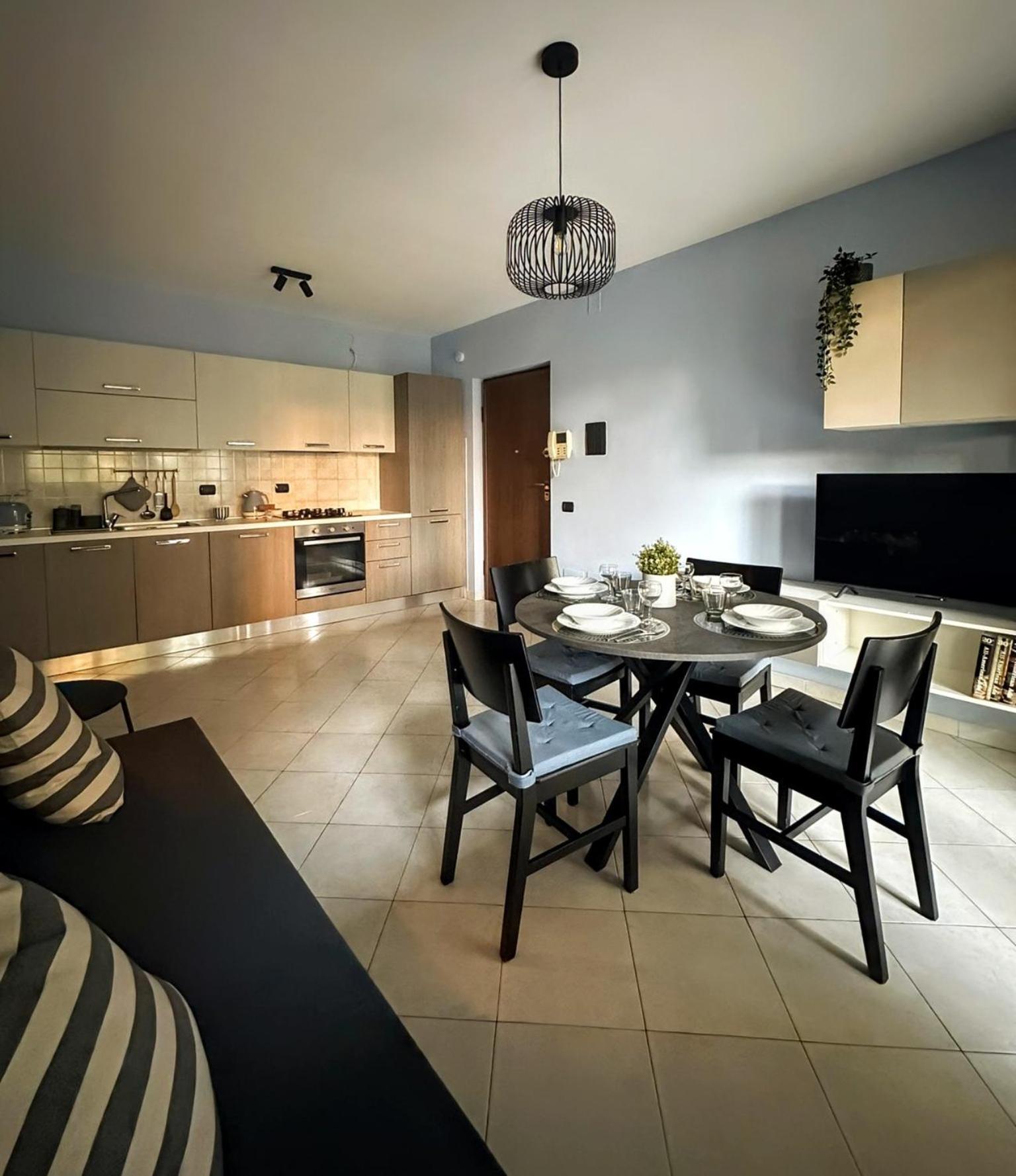 Con Terrazzo Apartment